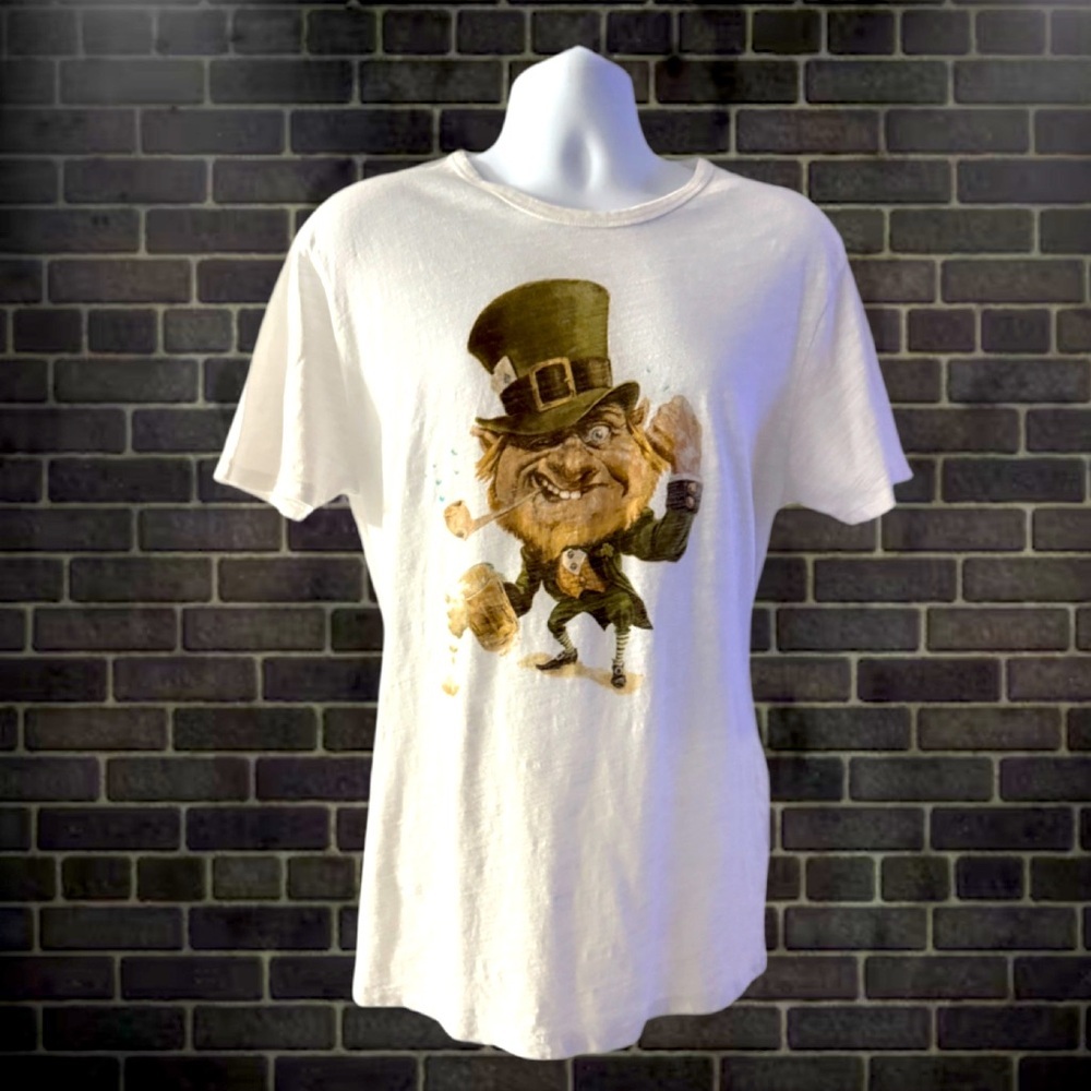 Lucky Brand Vintage St. Patrick’s Day Leprechaun Tee – Men’s Large